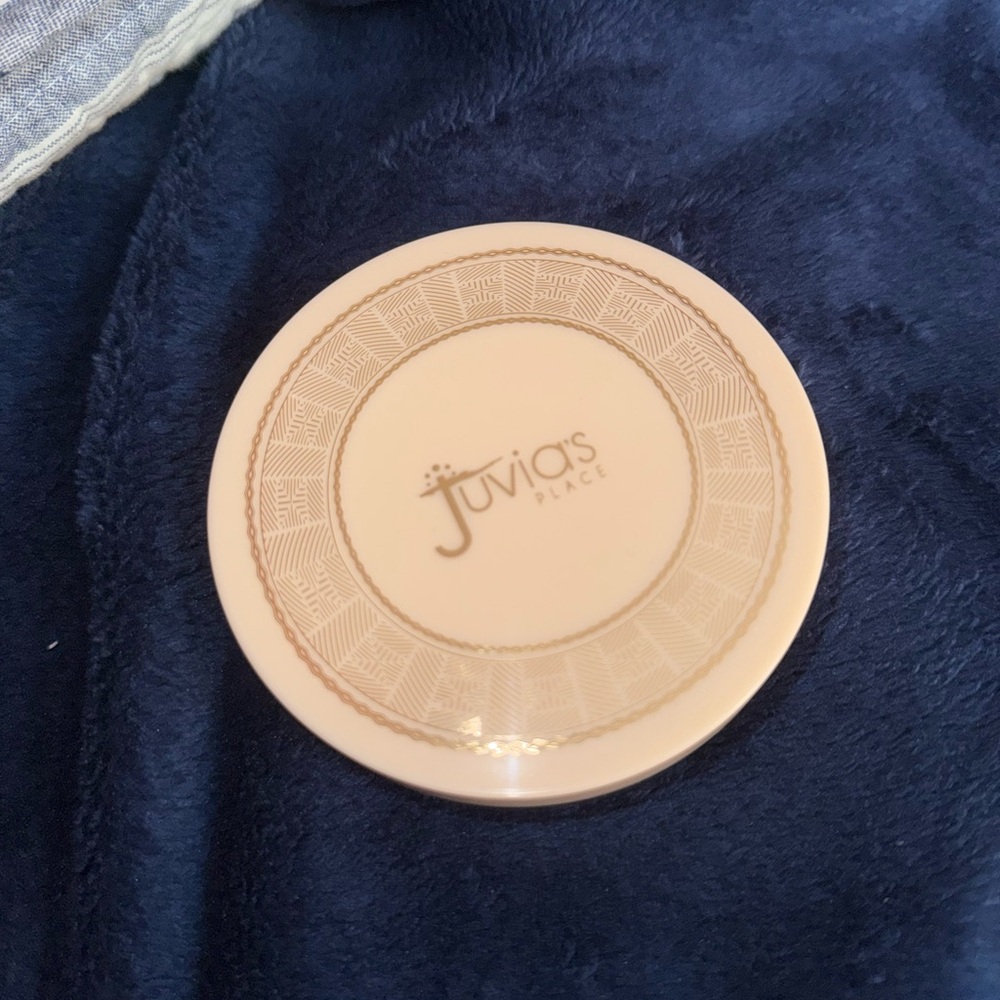 NWT Juvia’s Place I Am Magic Loose Setting Powder